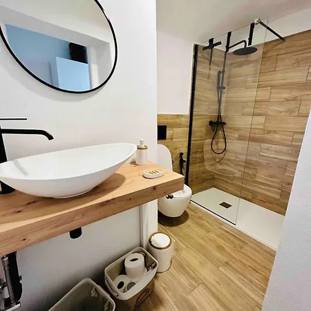Apartman Ca Damare *